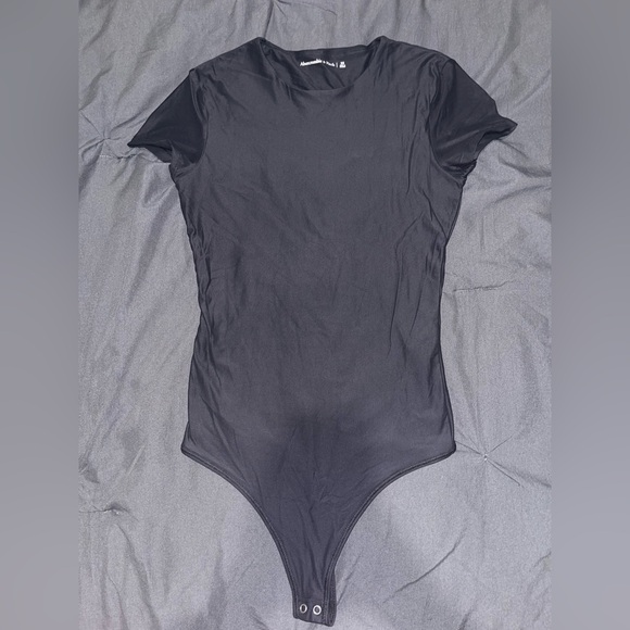 A&f Soft Matte Seamless Tee Bodysuit Black XS - Picture 3 of 6